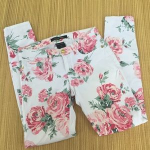 Sneak Peek Skinny Jeans